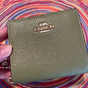 Coach Snap Wallets NWT Olive Green